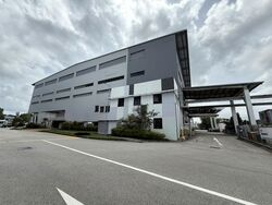 Loyang Crescent (D17), Factory #578706091